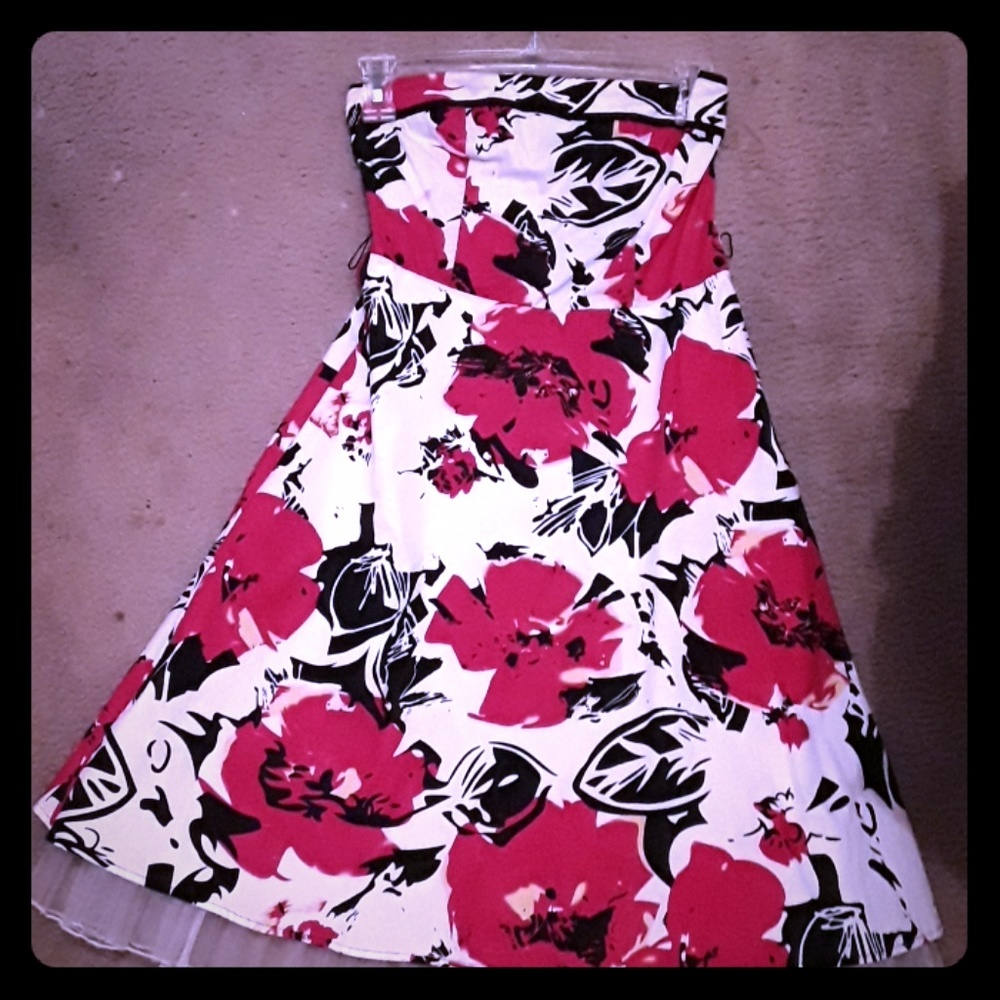 Floral dress made by Snap